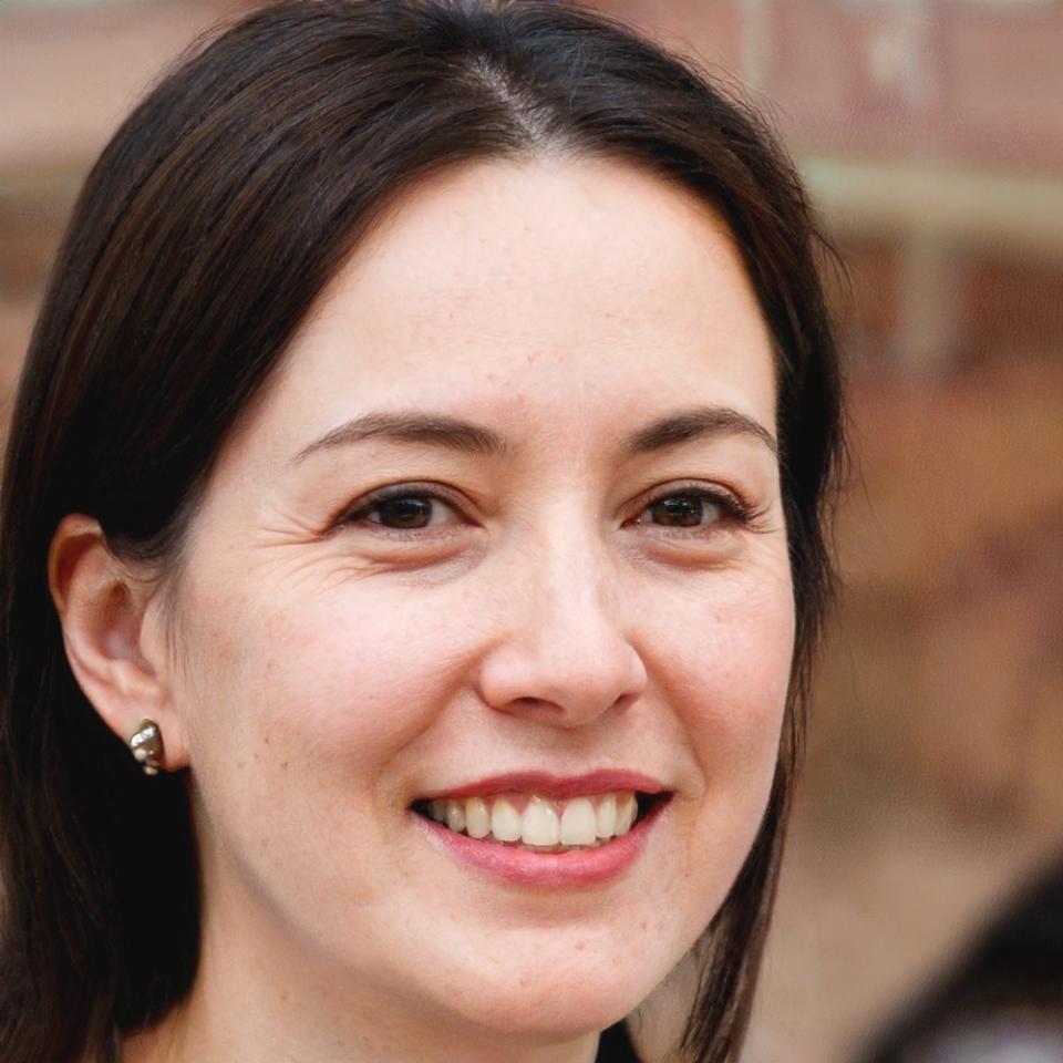 Elena Varela